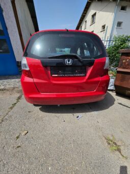 
										Honda Jazz 1.2i full									