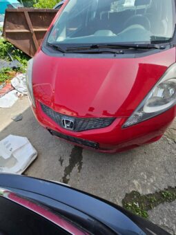
										Honda Jazz 1.2i full									