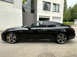 
										Porsche Panamera TURBO S / CERAMIC full									