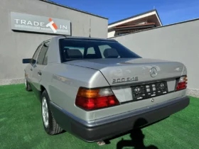 Mercedes-Benz 200 E 16