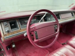 
										Lincoln Town car full									