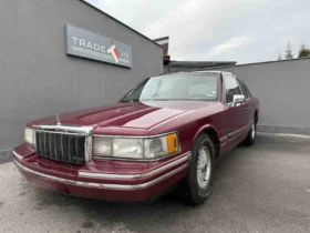 Lincoln Town car