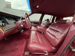 
										Lincoln Town car full									