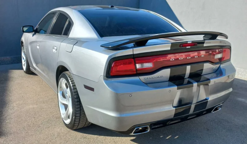 
								Dodge Charger R/T 5.7L V8 full									