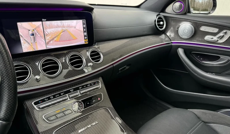 
								Mercedes-Benz E 63 AMG S / Wagon / FULL full									