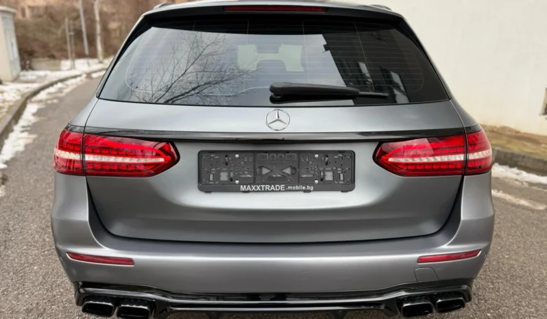 
								Mercedes-Benz E 63 AMG S / Wagon / FULL full									