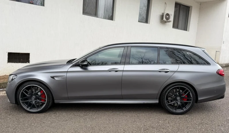 
								Mercedes-Benz E 63 AMG S / Wagon / FULL full									