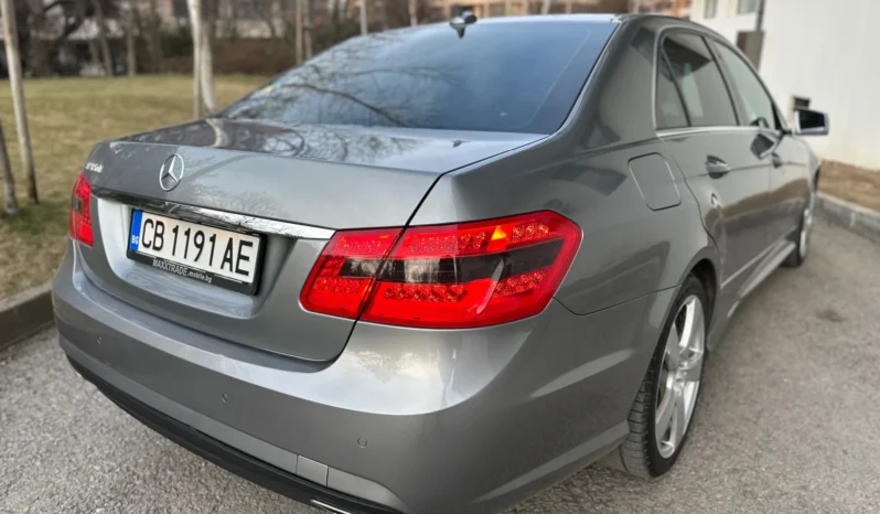
								Mercedes-Benz E 500 4MATIC / 388hp / 7G full									