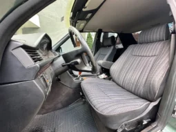 
										Mercedes-Benz 124 2.0i full									