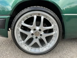 
										Mercedes-Benz 124 2.0i full									
