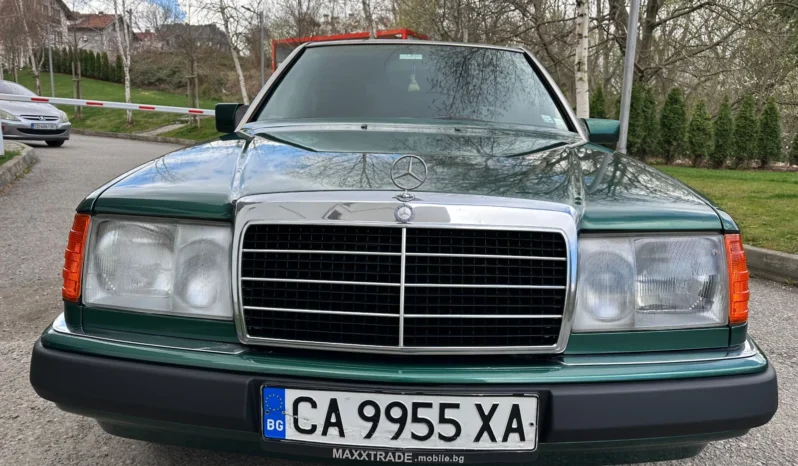 
								Mercedes-Benz 124 2.0i full									