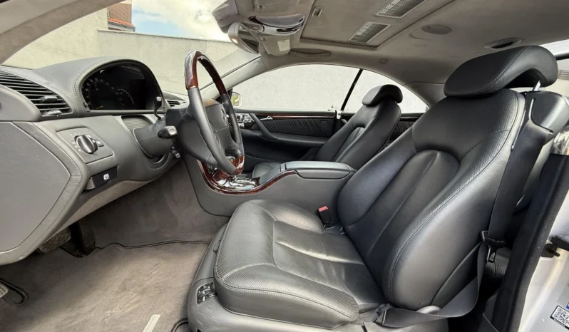 
								Mercedes-Benz CL 600 V12 full									