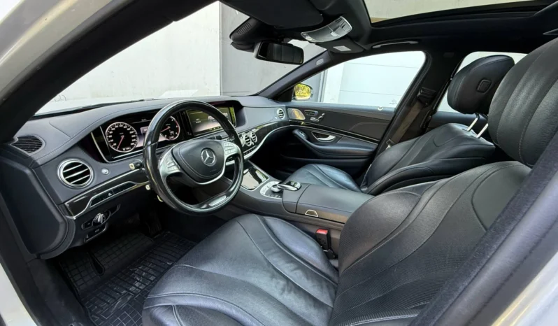 
								Mercedes-Benz S 350 d / 4MATIC / AMG OPTIC full									