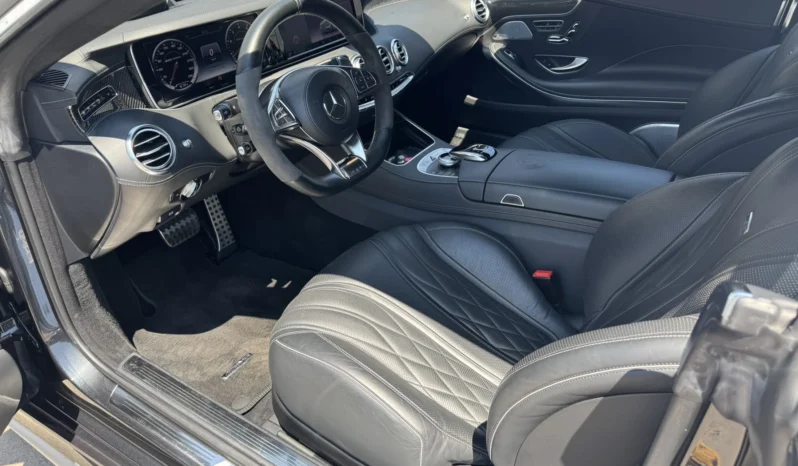 
								Mercedes-Benz S 63 AMG COUPE 4MATIC CERAMIC BRAKES full									
