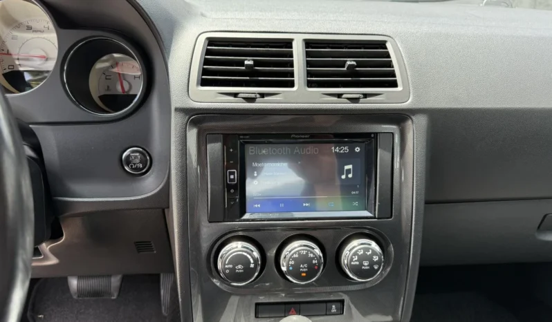 
								Dodge Challenger 3.6 V6 PENTASTAR full									