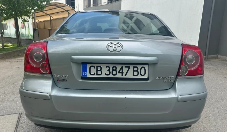 
								Toyota Avensis 2.2D full									