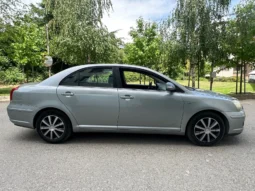 
										Toyota Avensis 2.2D full									