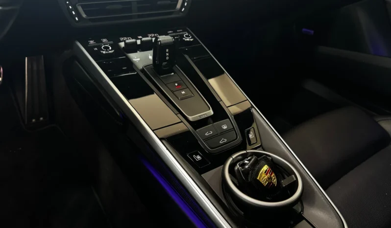 
								Porsche 911 992 TurboS PCCB Exclusive SportChrono BOSE PANO full									