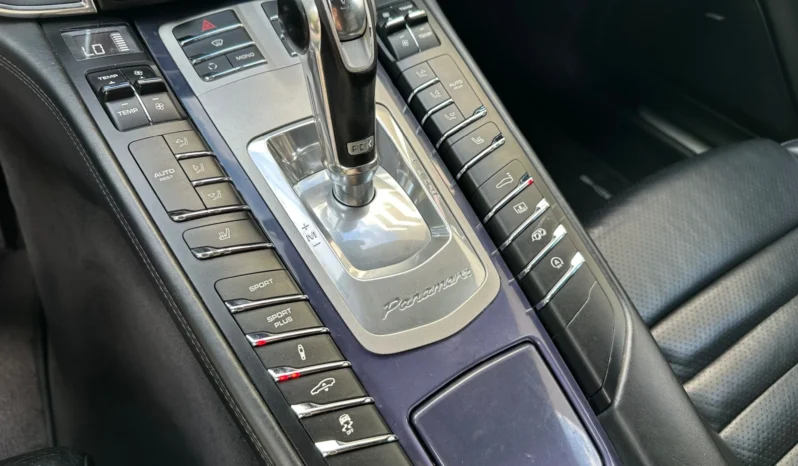 
								Porsche Panamera 4S / PDK / ПОДГРЕВ full									