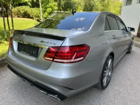 Mercedes-Benz E 63 AMG S / 4-MATIC+ / ВЕНТИЛАЦИЯ/ ФЕЙСЛИФ