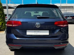 
										VW Passat 2.0TDI 4Motion LED Distronic Keyless NAVI full									