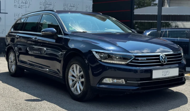 
								VW Passat 2.0TDI 4Motion LED Distronic Keyless NAVI full									