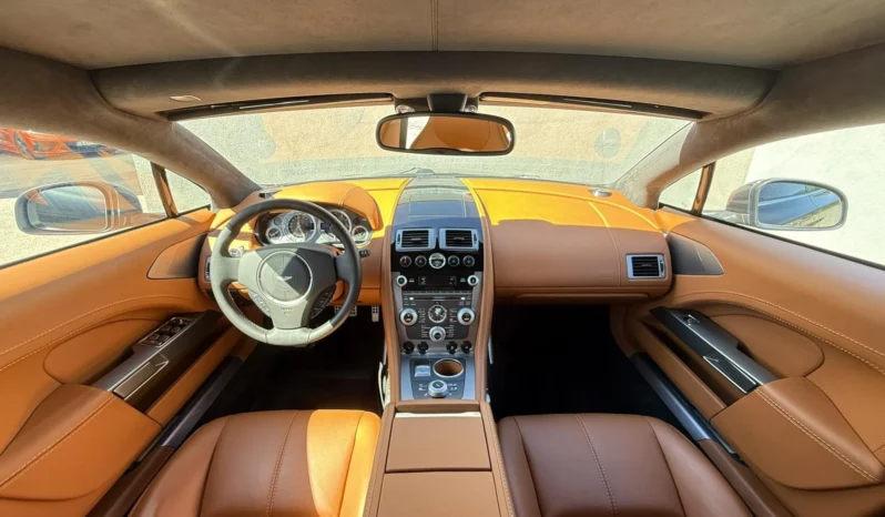 
								Aston Martin Rapide 6.0 V12 full									