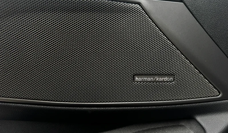 
								BMW 340 M340i xDrive LED Harman Kardon BOVA CAR full									