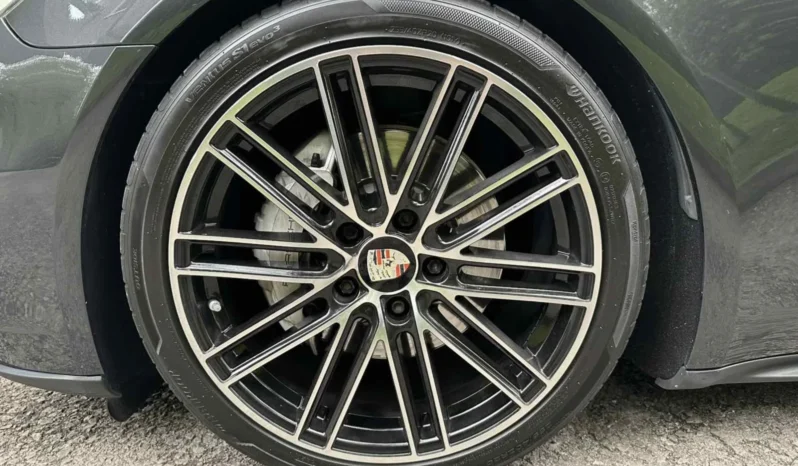 
								Porsche Panamera 4 / ПОДГРЕВ/ ВЕНТИЛАЦИЯ full									