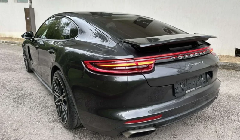 
								Porsche Panamera 4 / ПОДГРЕВ/ ВЕНТИЛАЦИЯ full									