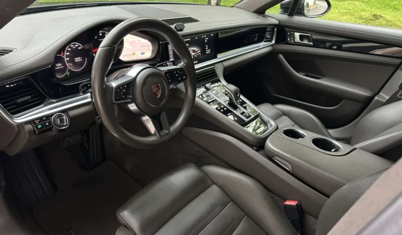 
								Porsche Panamera 4 / ПОДГРЕВ/ ВЕНТИЛАЦИЯ full									