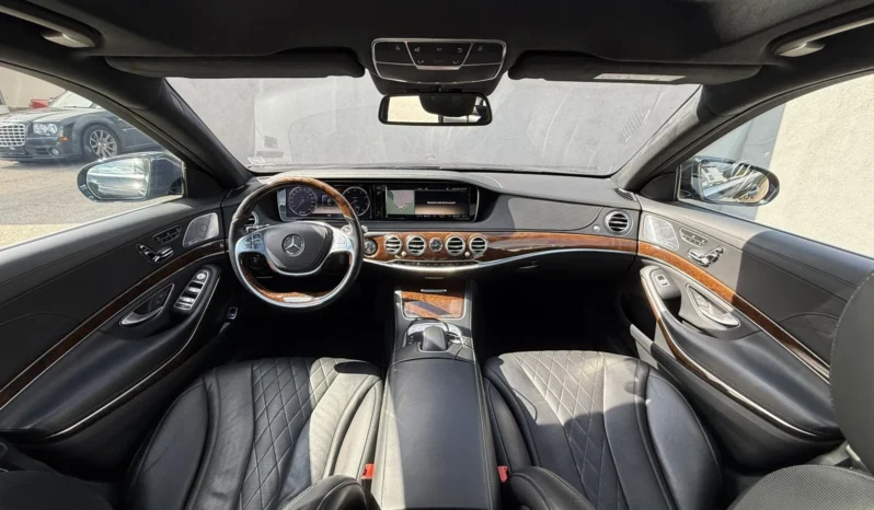 
								Mercedes-Benz S 500 4 MATIC LONG full									