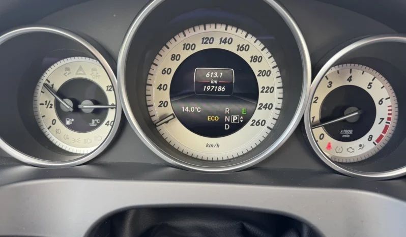
								Mercedes-Benz E 200 CABRIO full									