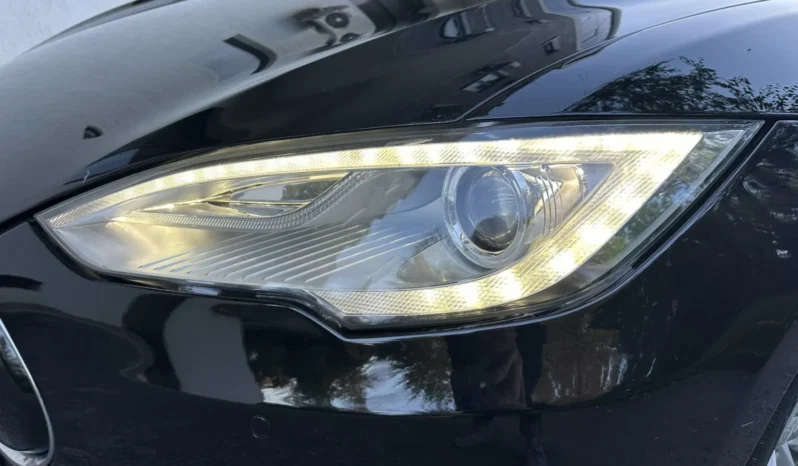 
								Tesla Model S P85 full									
