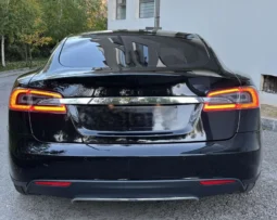 
										Tesla Model S P85 full									