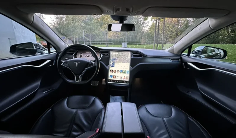 
								Tesla Model S P85 full									