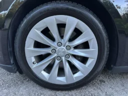 
										Tesla Model S P85 full									