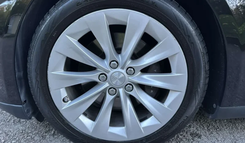
								Tesla Model S P85 full									