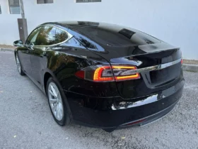 Tesla Model S P85