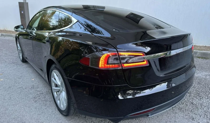 
								Tesla Model S P85 full									