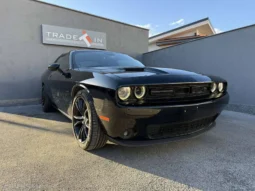
										Dodge Challenger 5.7L V8 R/T full									