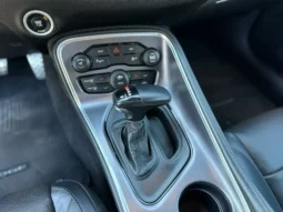 
										Dodge Challenger 5.7L V8 R/T full									