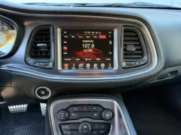 
										Dodge Challenger 5.7L V8 R/T full									