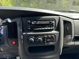 
										Dodge RAM 1500 SRT 10 Viper Powered 8.3L Quad Cab full									
