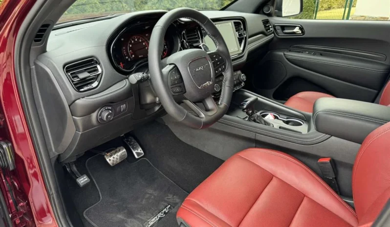 
								Dodge Durango SRT 392 6.4L full									