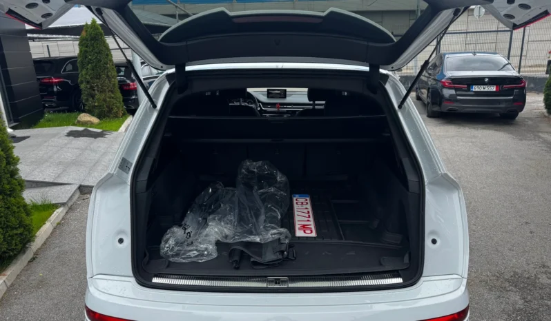 
								Audi SQ7 quattro Matrix Softclose Alcantara Bang&Olufsen full									
