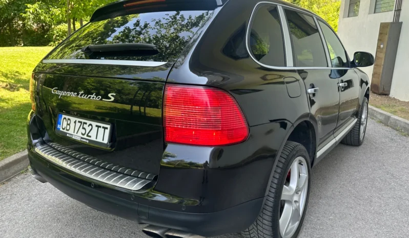 
								Porsche Cayenne Turbo full									