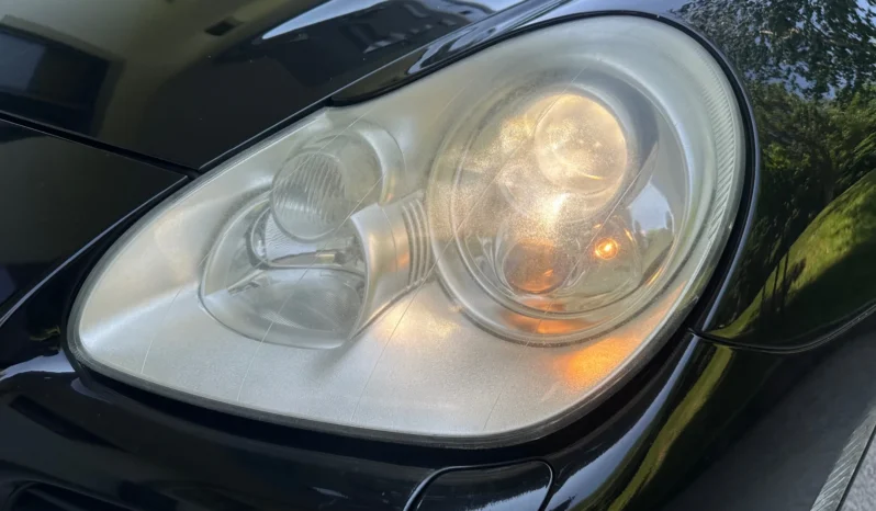
								Porsche Cayenne Turbo full									
