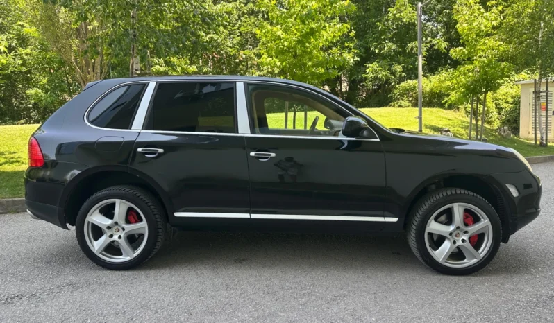 
								Porsche Cayenne Turbo full									