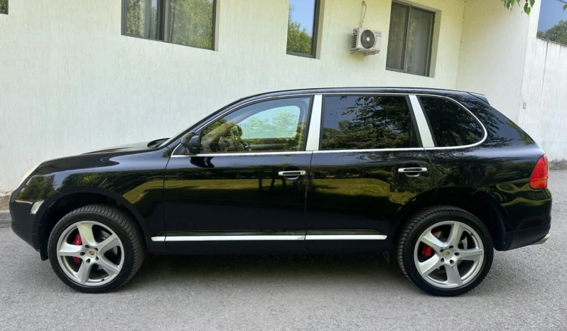
								Porsche Cayenne Turbo full									